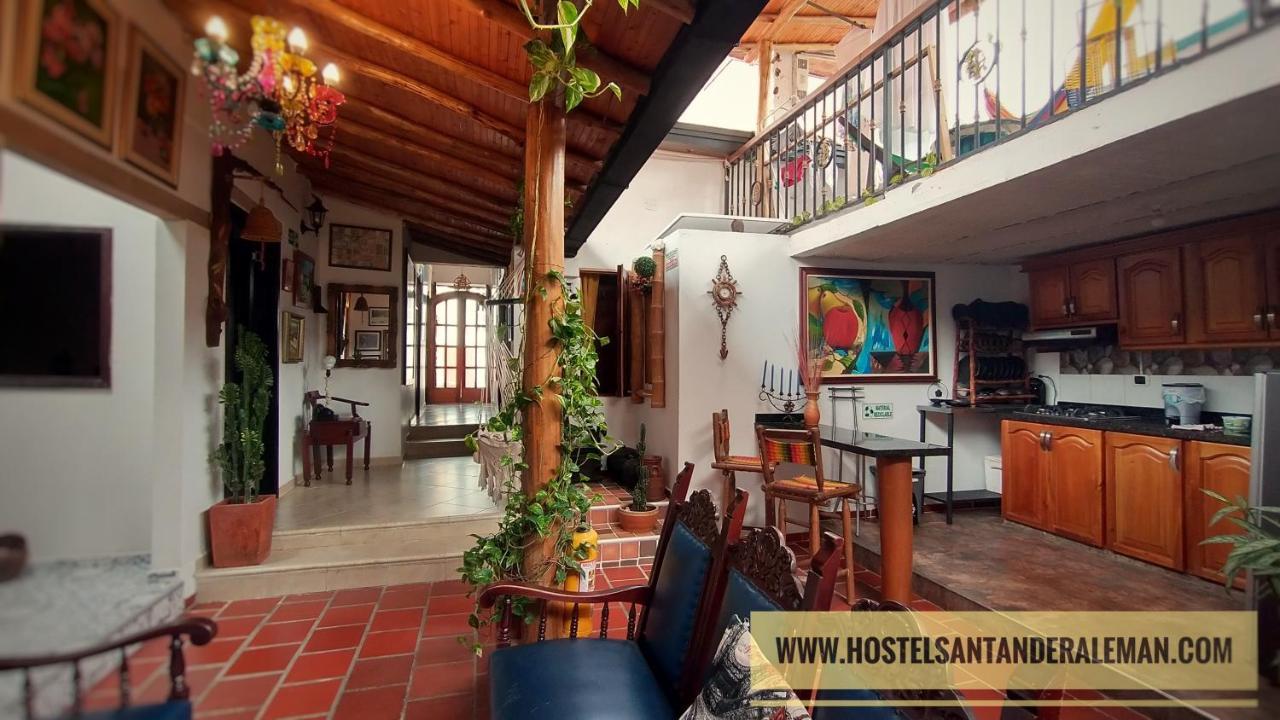 Santander Aleman Hostel San Gil Exterior foto