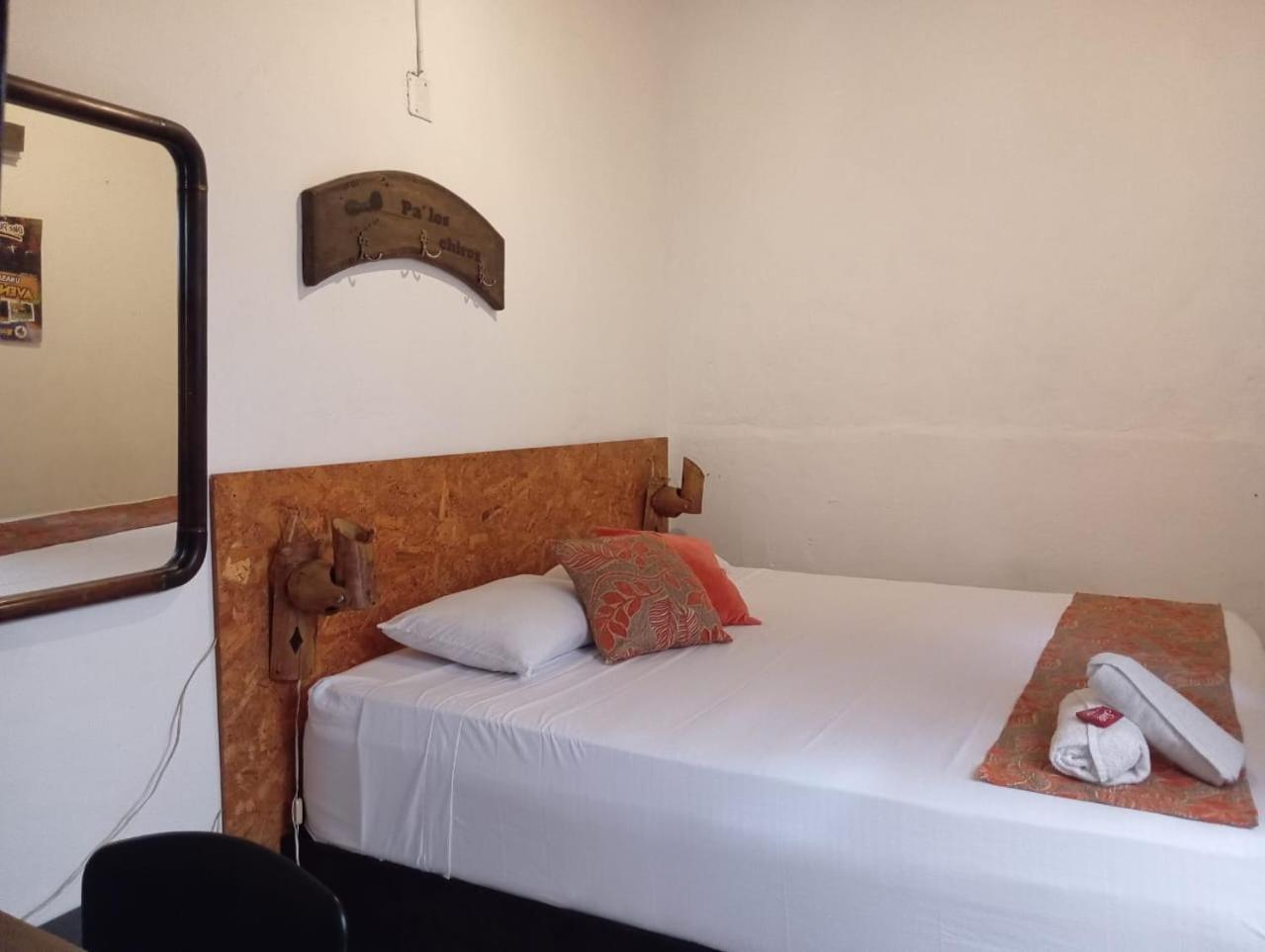 Santander Aleman Hostel San Gil Exterior foto